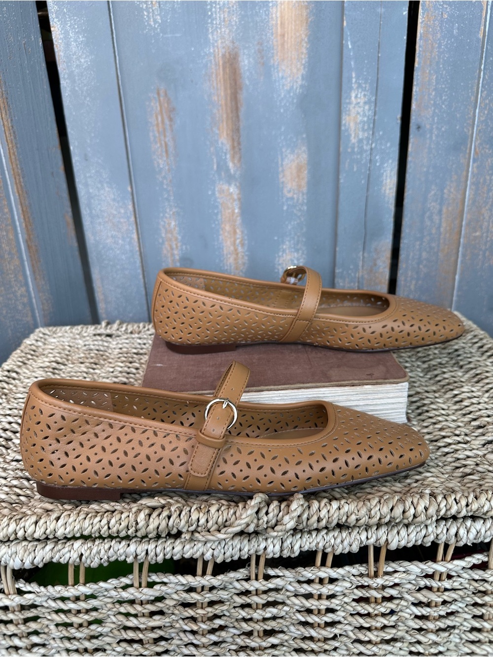 J. Crew Perforated Mary Jane Square Toe Flat Burnt Caramel Sz 9.5 NWOB - Picture 7 of 14
